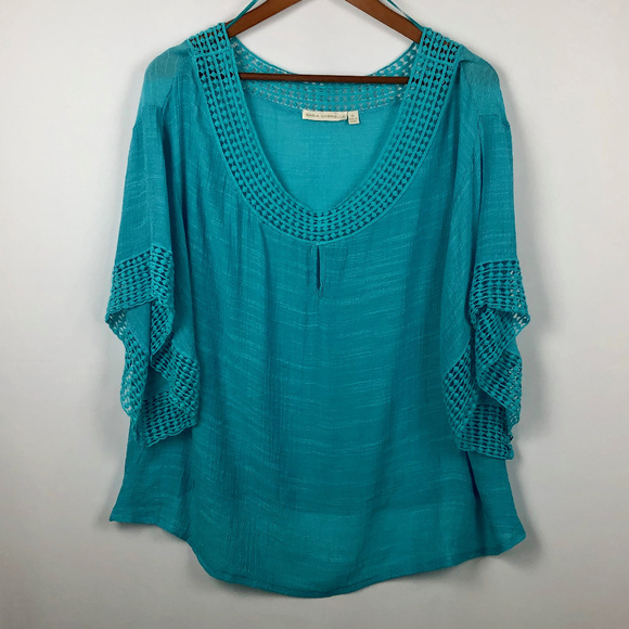 Maria Gabrielle Tops - Women's Blouse with Kimono Sleeves